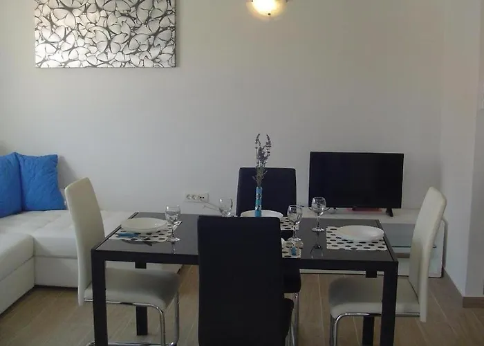 By The Sea Turanj, Biograd - 24791 *